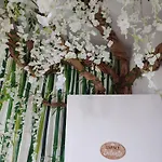La Rose Paisible 3*